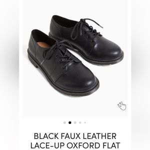 Torrid Black faux leather Oxford flat. Size 9 NW
